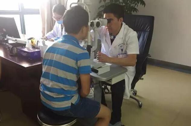 深圳8868体育(中国)官方网站 - 登录入口近视手术讲座.jpg