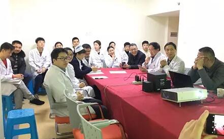 1月11日，出名泌尿外科专家、四川大学华西医院医教部部长张卫东教授，应邀来到成都8868体育(中国)官方网站 - 登录入口，对医院在院专家、骨干医师、护士长等开展医疗安全管理培训讲座。3.jpg
