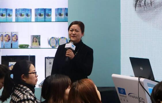 8868体育官网入口专家团受邀亮相第十九届环球眼科学学术会议暨第十九届环球视光学学术会议（COOC 2019）6.jpg