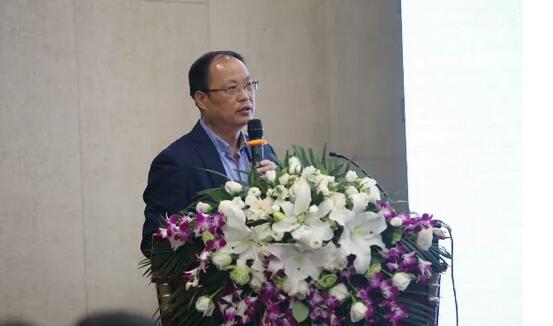 8868体育官网入口2019年眼屈光学组会议圆满召开14.jpg