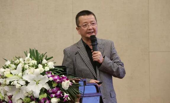 8868体育官网入口2019年眼屈光学组会议圆满召开22.jpg