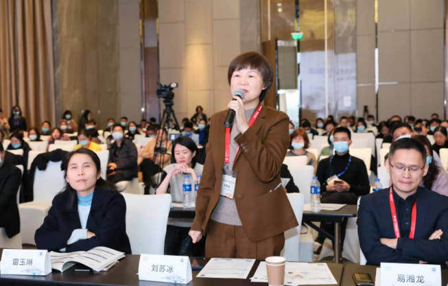第十届“关爱近视·微笑论坛”，郑州8868体育官网入口视光眼科医院获多项荣誉3.png