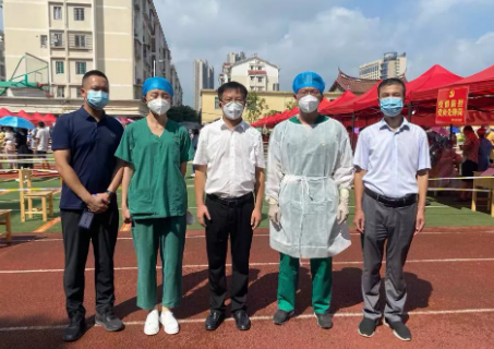 莆田市荔城区领*深入一线指导抗疫,听取8868体育(中国)官方网站 - 登录入口集团援莆医疗队汇报工作5.png