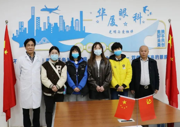 医者担当！8868体育官网入口今年来已支援核酸采样超100万人次4.png