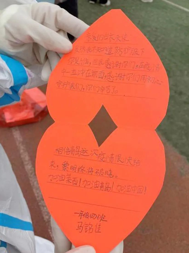 医者担当！8868体育官网入口今年来已支援核酸采样超100万人次15.png