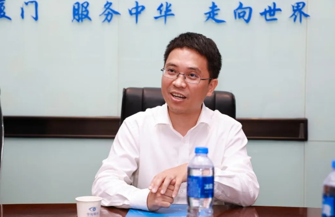 点滴爱心，点亮光明!中国华侨公益基金会领导莅临8868体育官网入口调研指导5.png